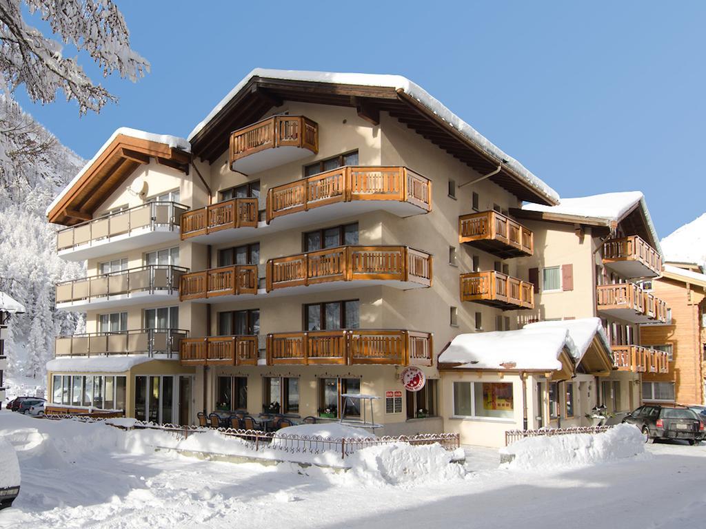 Hotel Monte-Moro Саас-Алмагел Екстериор снимка